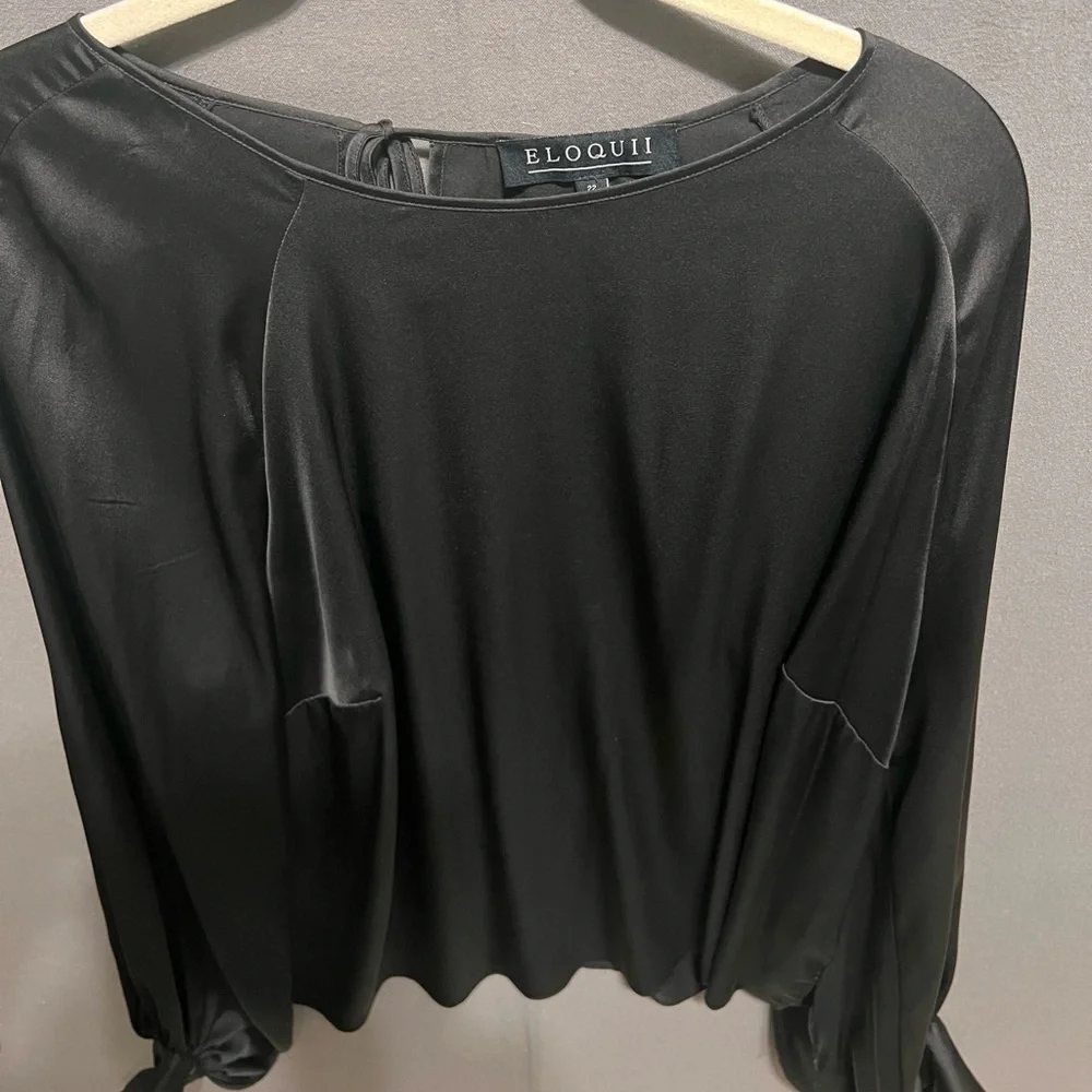 Eloquii Elegant Black Blouse with balloon sleeves. - Picture 1 of 3